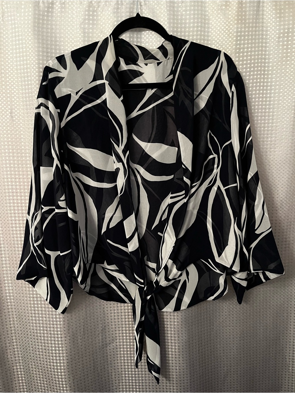 Dark Navy & White Tie-Front Women's Ruana